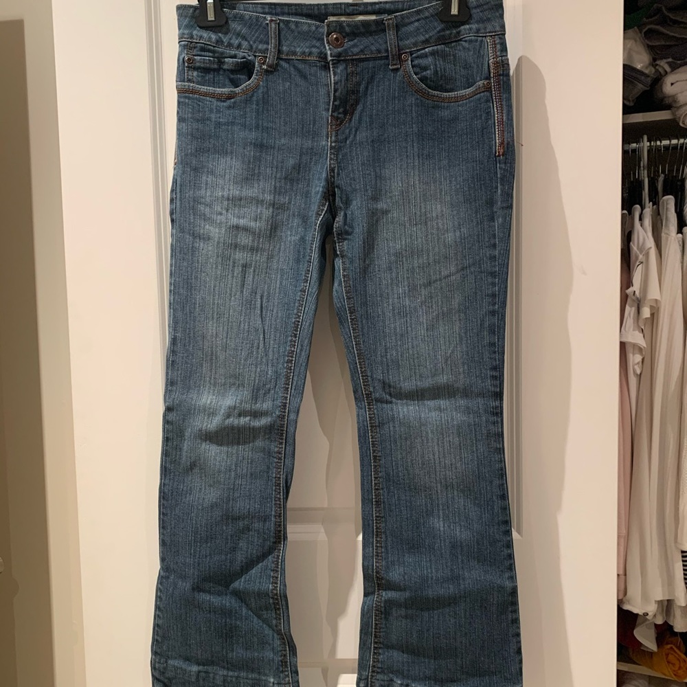Smart Set Jeans - Picture 1 of 7